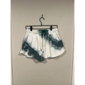 NWT feat x Brody Jenner Shorts Medium Women's Green White Tie Dye